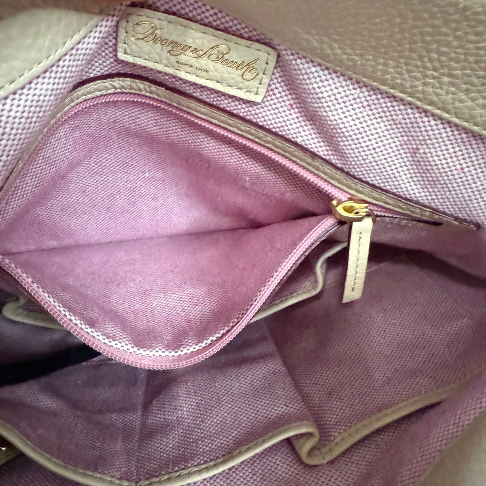 Dooney & Bourke Elegant Cream Leather Women's shoulder bag - Picture 10 of 12